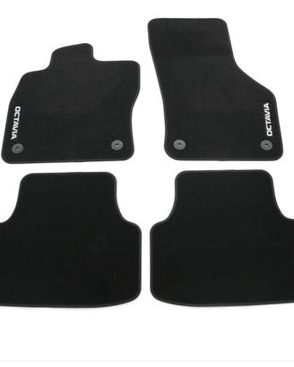 Set tappetini originali Skoda Octavia 5E4061270B