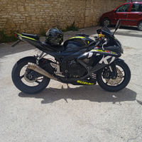 Suzuki gsxr 750 k8