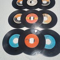 DISCHI (9) 45 GIRI (VINILE) ANNI 60. VARI CANTANTI