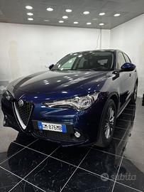 Alfa Romeo Stelvio 2.2 Turbodiesel 190 CV AT8 RWD 