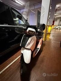 Peugeot tweet 200 2025