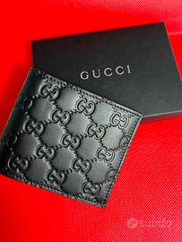 Portafoglio Uomo Gucci GG Emblem Nuovo con scatola