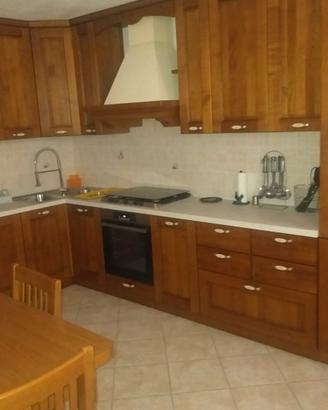 Cucina completa quasi nuova 