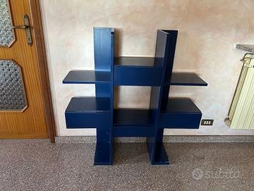 Mobile Design da ingresso scaffali cassetti