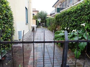 CECINA MARE, trilocale 250 mt dal mare e pineta