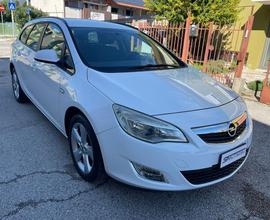 OPEL Astra 1.4 Turbo 140CV Sports Tourer GPL Tec