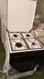 Cucina a gas Ariston 