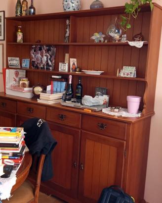 Credenza