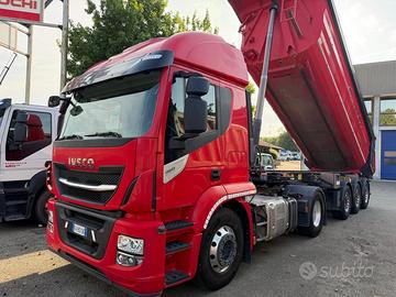 Iveco Stralis 460 con vasca ribaltabile