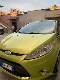 Ford Fiesta Titanium full optional