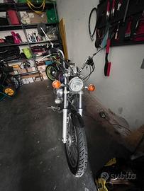 Moto Yamaha virago