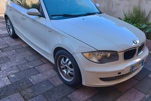 Bmw 116i eletta 122 cv