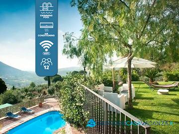 Villa con piscina 12 posti