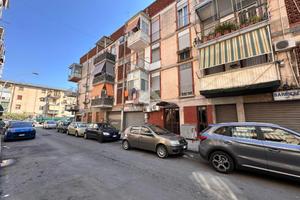 3 LOCALI A PALERMO