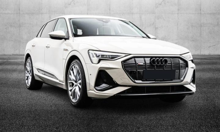 AUDI e-tron 50 quattro S line edition