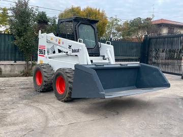 P99 Mini pala Bobcat 963