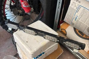 barra led lampeggiante