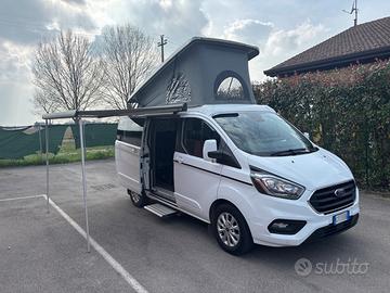 Ford PANAMA P10+ | Van camperizzato con veranda