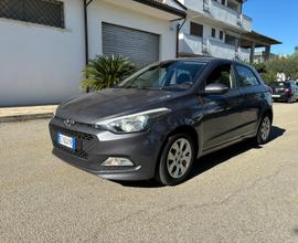 2015 HYUNDAI i20 - 1.2 84 CV Comfort