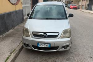 Opel meriva 1.4 benzina gpl