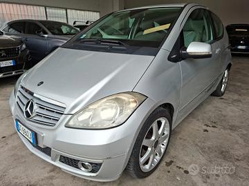 Mercedes-Benz A 180 COUPE' DA NEOPATENTATI