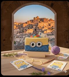 Portafoglio Minion uncinetto handmade Matera

