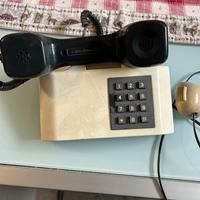 Vecchio telefono