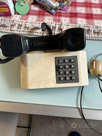 Vecchio telefono