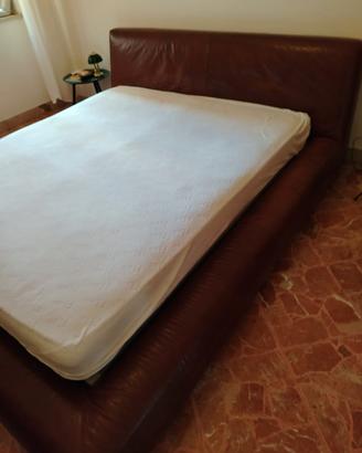 Letto Matrimoniale Pelle Marca Flou