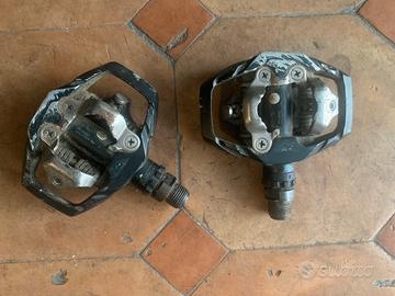 Pedali shimano