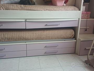 Letto doppio con cassetti e scrivania