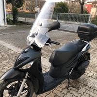 Scooter Suzuki Sixteen 150 2009