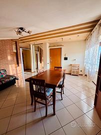 Ampio appartamento mansardato