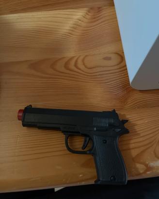 Pistola giocattolo