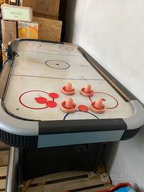 Air hockey