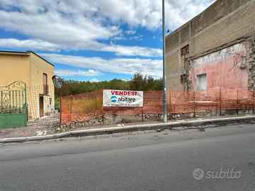 Terreno di 487 m² a Palma Campania