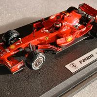 HotWheels L8779 Ferrari F2008 #1 K. Raikkonen 1/43