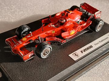 HotWheels L8779 Ferrari F2008 #1 K. Raikkonen 1/43