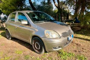 Toyota Yaris 1.0 benzina 5p 65cv