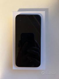 iPhone 13 Rotto