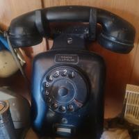 telefono da muro in bachelite 