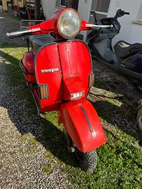 Vespa p200 e arcobaleno