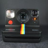 Fotocamera istantanea Polaroid Now +