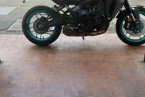 Moto Yamaha MT-09 Y-AMT