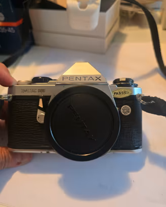 Pentax ME Super Reflex 35mm + obiettivi