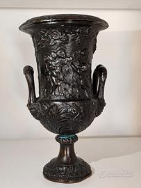 Urna in bronzo XIX sec. c.a.