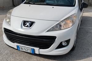 Peugeot 207 1.4 HDi 70CV 3p. Allure