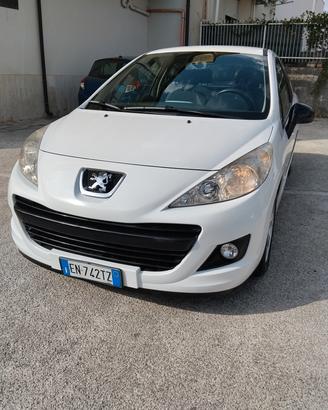 Peugeot 207 1.4 HDi 70CV 3p. Allure