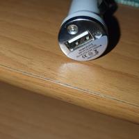 Caricabetteria usb, e supporto cellulare sigillati