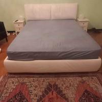 letto con cassettone CHATEAU D'AX similpelle bianc